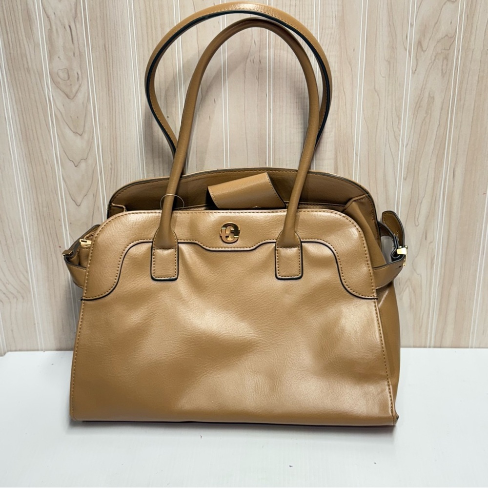 Chic Tan purse
